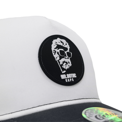 Gorra CLASSSICS White & Black